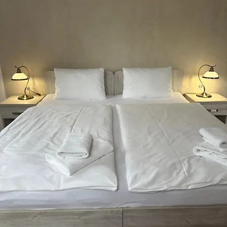 Zamecek Hotell
