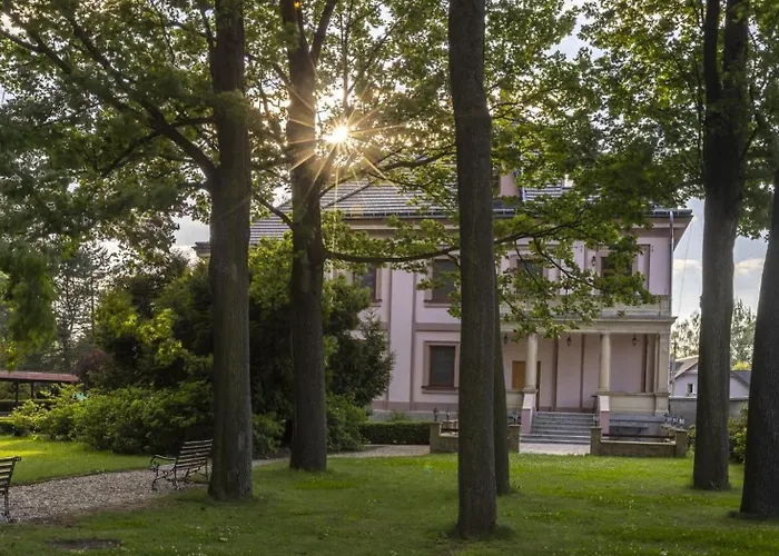 Zámeček Hotel 3*