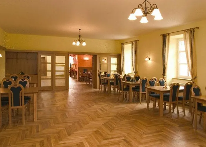 Zámeček 3*
